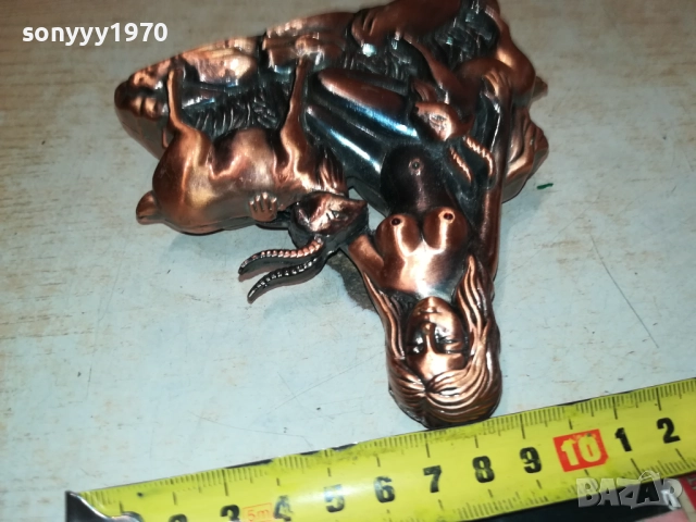 ЖЕНА С КОЗЛЕТА-МЕТАЛНА ЗАПАЛКА 0709251707LCHERY, снимка 14 - Антикварни и старинни предмети - 51634129