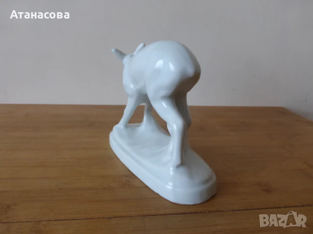 Българска порцеланова фигура Сърна Сърничка Изида 1968 г, снимка 6 - Декорация за дома - 50752482