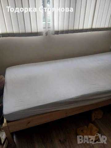 Единично легло с матрак, снимка 2 - Спални и легла - 53222082
