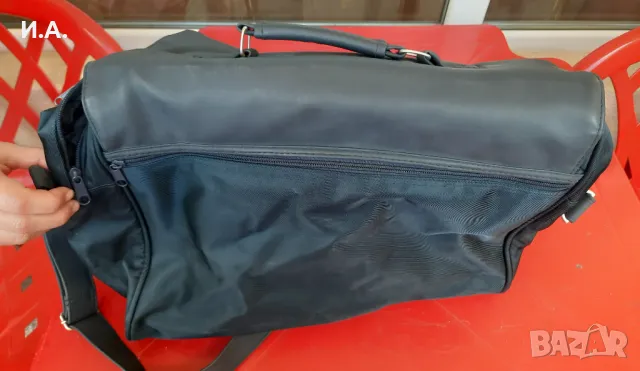 НОВА Работна чанта с презрамка на BIC , снимка 4 - Чанти - 47658971
