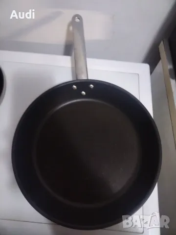 Комплект сет от 3 броя тигана. Голям тиган с размер Ф29см Среден тиган с размер Ф 24см Малъл тофамс , снимка 12 - Съдове за готвене - 48942274