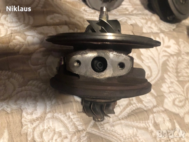 Средна Част Турбо BMW 118d, снимка 3 - Части - 53587394