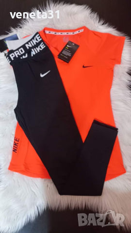 Дамски екипи Nike, снимка 3 - Спортни екипи - 44667155