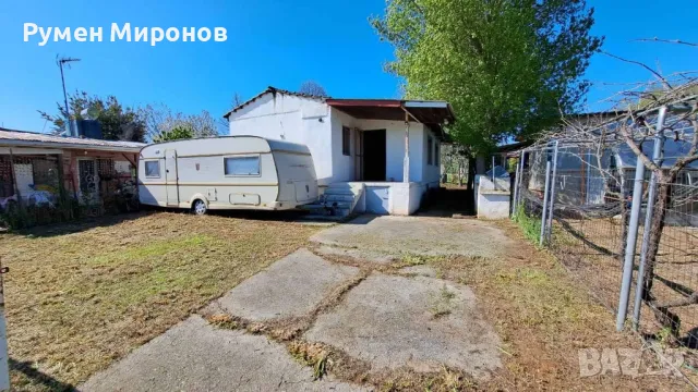 Продавам къща с двор в Гърция до морето. 