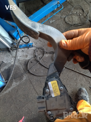 Части за Audi А4 B6 ALT 130кс, снимка 5 - Автомобили и джипове - 36247029