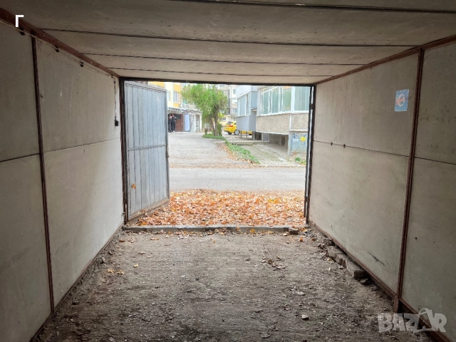 Давам гараж под наем