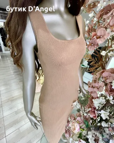 Рокля от стегнат рипс със златни копчета, снимка 3 - Рокли - 50364838