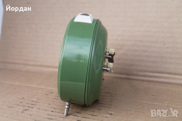 СССР будилник ''Янтар'', снимка 4 - Антикварни и старинни предмети - 52392693