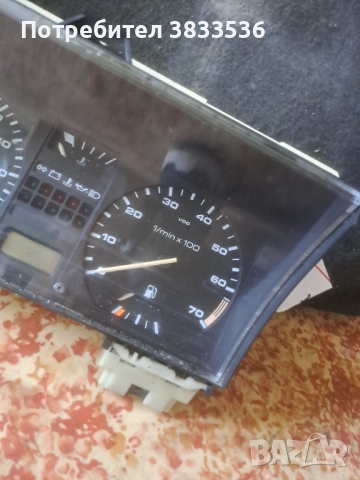 1 Буксов скоростомер със обортомер/ километражен уред за VW Golf / Jetta mk2 Бензин, снимка 3 - Части - 51503974
