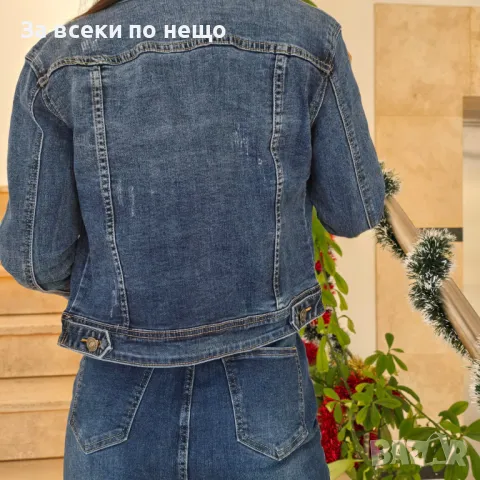 Дамски Син Дънков Мек И Еластичен Комплект - Дънково Яке И Дънкова Пола, снимка 5 - Комплекти - 48553847