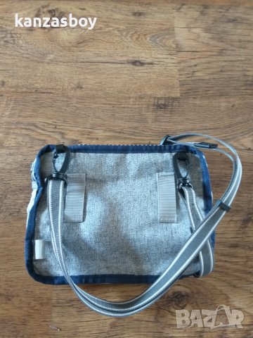 Pacsafe Anti-Theft Mini Cross-Body Bag - страхотна чанта , снимка 6 - Чанти - 41976415