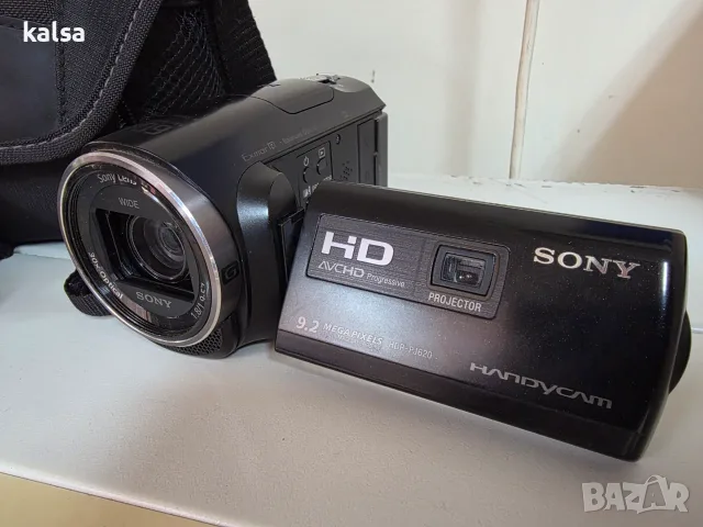 Продавам Sony handycam 
