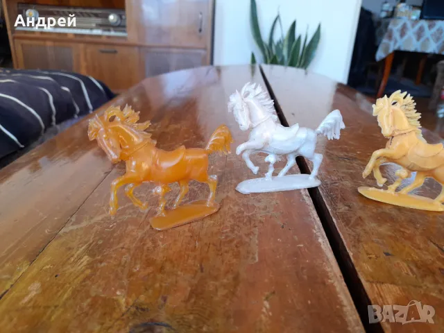Стари фигурки Индиански кончета, снимка 2 - Колекции - 49859167
