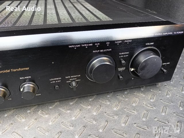 Hi Fi усилвател Sony, снимка 3 - Ресийвъри, усилватели, смесителни пултове - 41545983