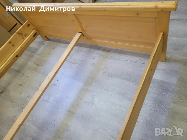 Продавам спалня 180х200 см бор масив, снимка 3 - Спални и легла - 49418075