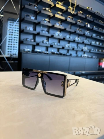 очила с черен обикновен калъф и ув защита versace , снимка 4 - Слънчеви и диоптрични очила - 51330393