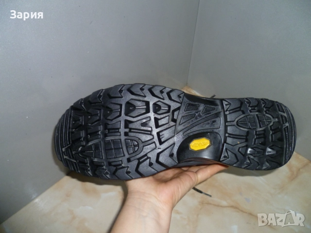 LOWA Gore-tex №46, снимка 2 - Мъжки боти - 52916695
