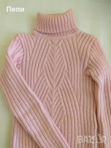 Топъл, пухкав пуловер