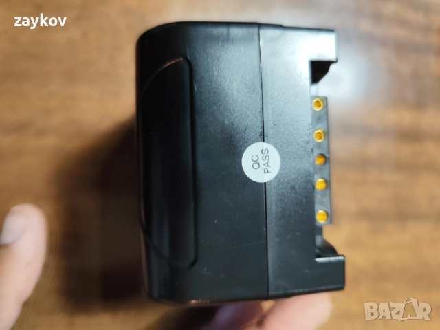 Батерия V Mount, преносима батерия Moman Power 99 Pro V-Lock 99Wh/6875mAh, снимка 2 - Оригинални батерии - 52471501