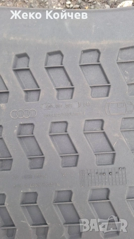 Оригинални стелки за AUDI Q8, снимка 2 - Аксесоари и консумативи - 53716098