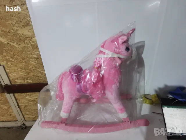 Люлееща се играчка YZS - Еднорог Бела, снимка 4 - Играчки за стая - 48582112