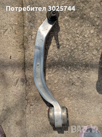 Десен долен заден носач TRW за Audi A4 B5, A6 C5, A8 D2, VW Passat B5 - 2 броя