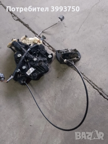 задна дясна брава за Кади, снимка 2 - Части - 51674324