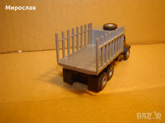 IGRA?? H0 1/87 PRAGA КАМИОН МОДЕЛ КОЛИЧКА ВЛЕКАЧ, снимка 4 - Колекции - 48603568