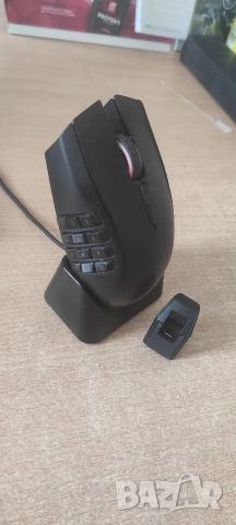 Razer Naga Epic Chroma , снимка 4 - Клавиатури и мишки - 53428047