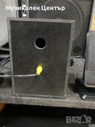 Logitech R-20 Компютърна система 2.1, снимка 2 - Аудиосистеми - 47921863