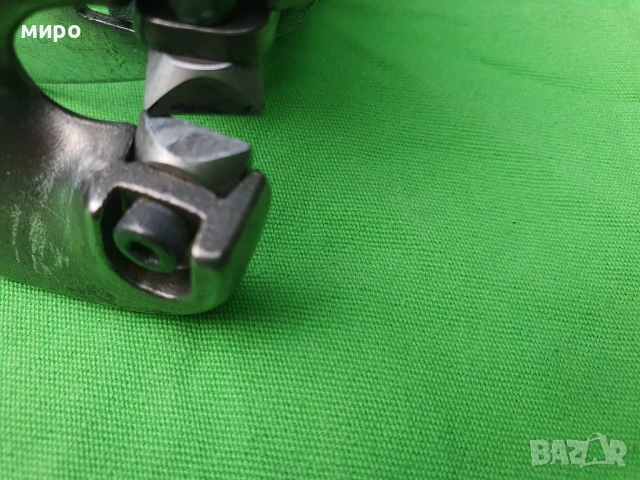 Саблентрион и  ножица за ламарина  Bosch 12V, снимка 4 - Винтоверти - 51669204