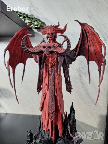 Колекционерска 3dфигурка lilith от diablo4