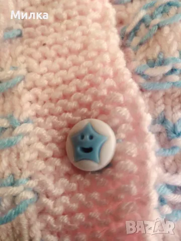 Ръчно плетена жилетка за дете , снимка 5 - Детски пуловери и жилетки - 49942421