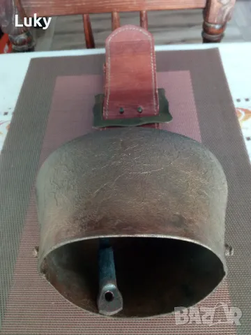 Антика.Прекрасен,оригинален немски, чан(клопот).Цената не подлежи на коментар., снимка 6 - Антикварни и старинни предмети - 48121797