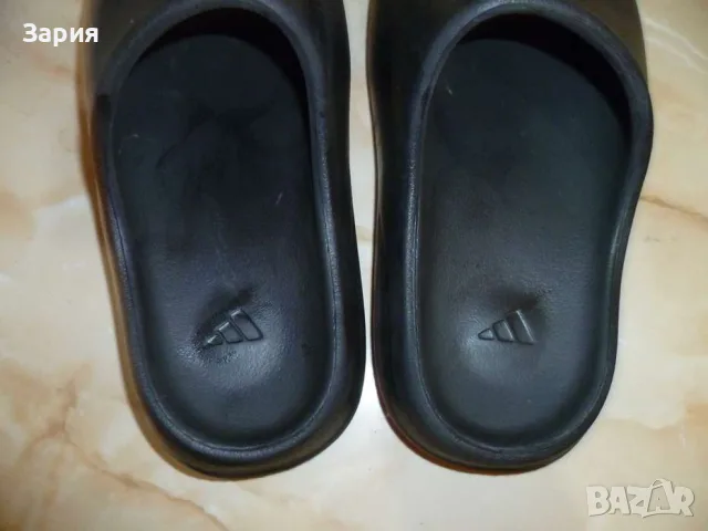ADIDAS Yeezy чехли №39, снимка 3 - Чехли - 56363621