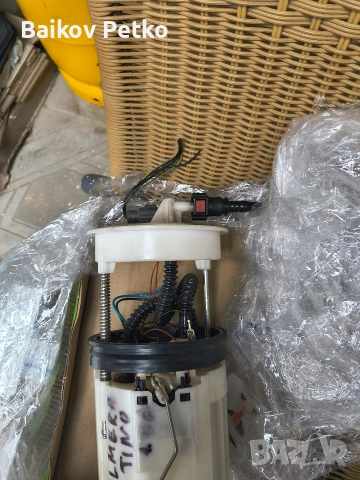 Бензинова помпа Нисан Алмера тино 