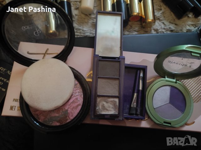 Палитри сенки за очи, снимка 10 - Козметика за лице - 40745606