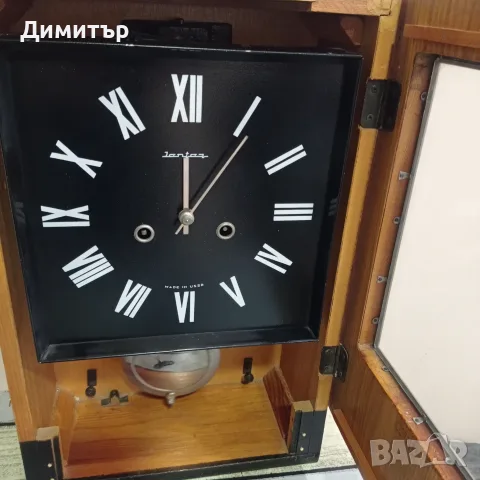 Рядък стенен механичен часовник Янтар (СССР) – работещ, с гонг и ключ, снимка 2 - Антикварни и старинни предмети - 55950852