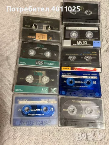 лот две метални и осем хромни касети