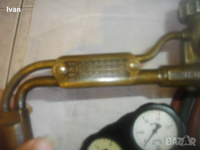 MESSER GRIESHEIM ОКСИЖЕН 44см РЕЗАК МАРКУЧИ 2Х7,4м РЕДУЦИР ВЕНТИЛИ АЦЕТИЛЕН-КИСЛОРОД ИСКРОГАСИТЕЛИ, снимка 6 - Други инструменти - 51109051