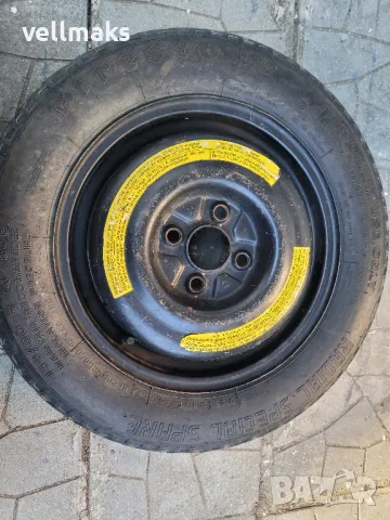 резервна гума (патерица)