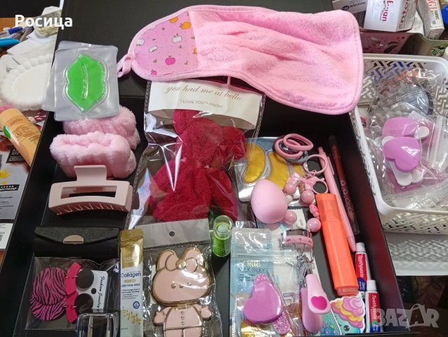 Комплект аксесоари от различни продукти 