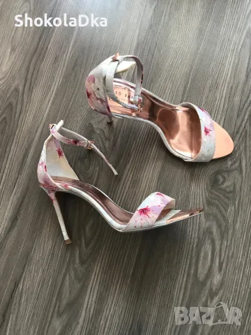 Сандали на висок ток Ted Baker - 37