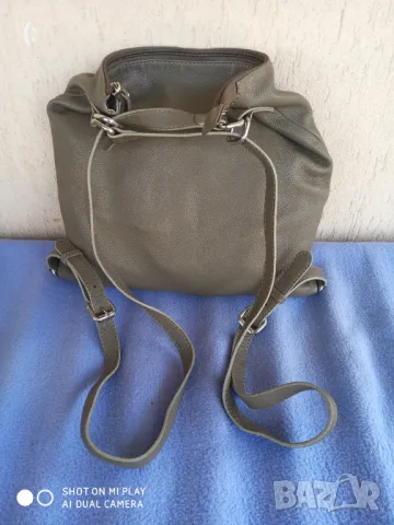  Чанта/раница естествена кожа Clever chic., снимка 3 - Чанти - 48561063