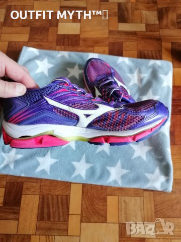 MIZUNO ДАМСКИ МАРАТОНКИ, снимка 3 - Маратонки - 42049987