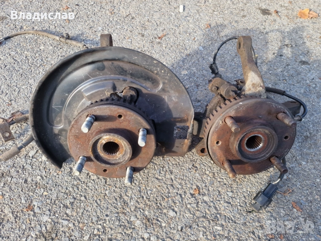 Ляв и десен шенкел Киа Джойс , снимка 2 - Части - 52248533