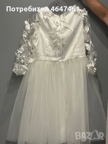 Бяла рокля с 3D цветя , снимка 2 - Рокли - 52365954