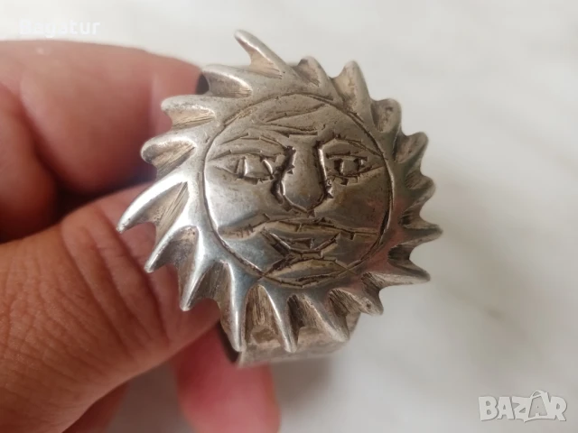 Възрожденски,кована,гривна,пръстен сачан,бронз,за салфетки