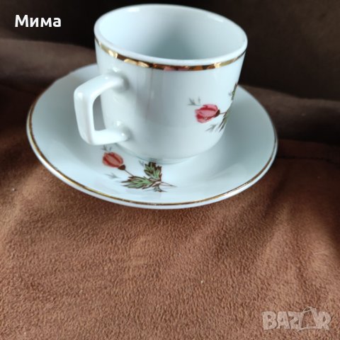 Български порцелан на Китка, снимка 12 - Чинии - 40061458