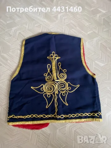 Сценичен фолклорен елек, снимка 3 - Антикварни и старинни предмети - 50370776